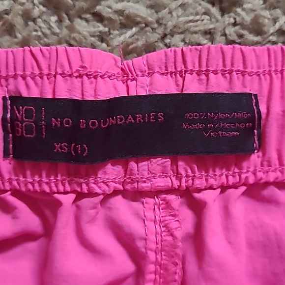 No Boundaries Juniors’ Parachute Pant Hot Pink Size Xsmall - Picture 3 of 6